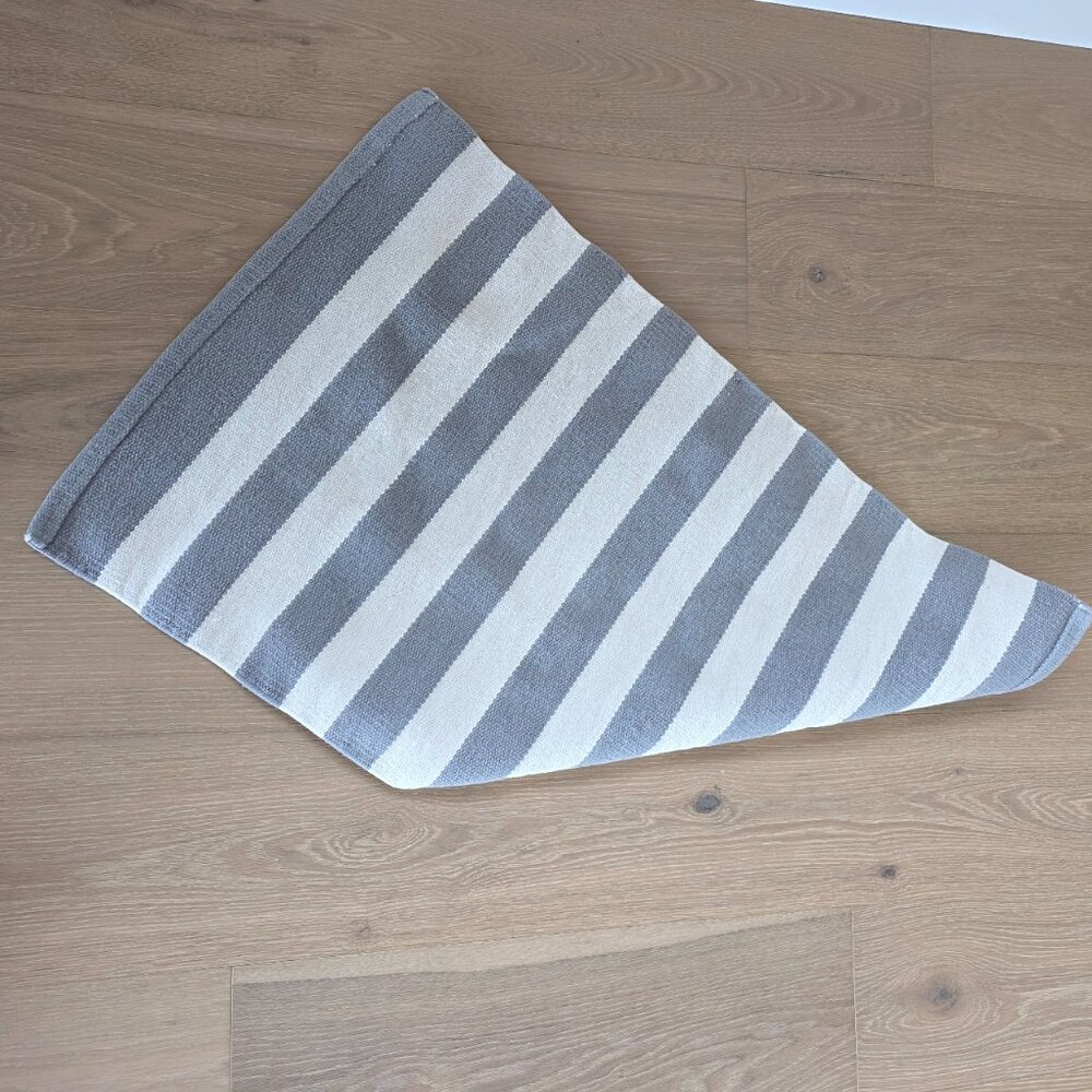 Cotton Area Rug - Picture 2 of 2